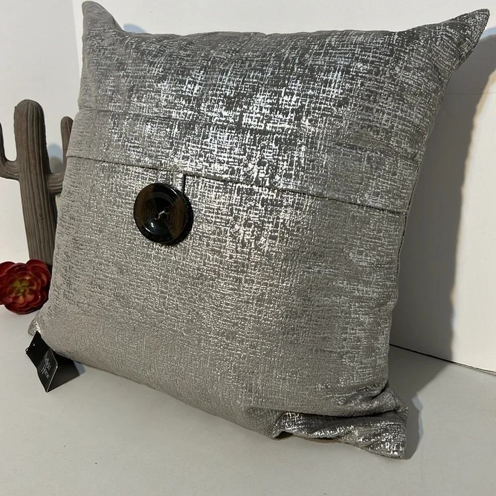 Sheffield Home Silver Metalic Pillow Size 20X20